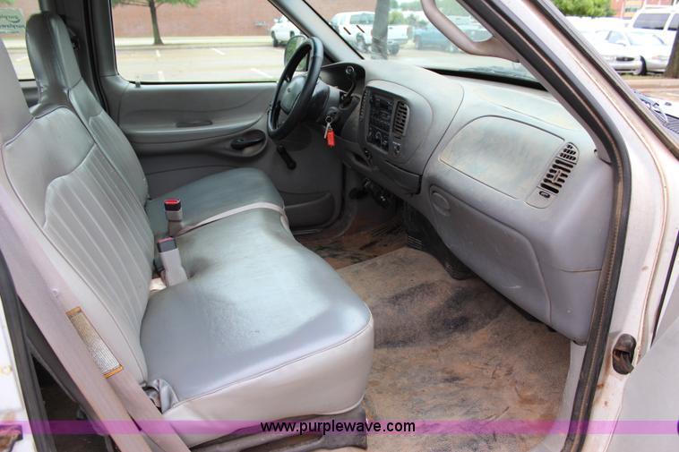 image for item I1604 1998 Ford F150 Ext. Cab pickup truck