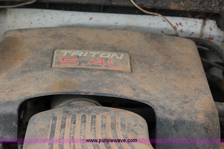 image for item I1604 1998 Ford F150 Ext. Cab pickup truck