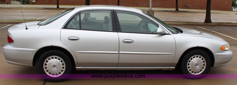 image for item I1606 2005 Buick Century