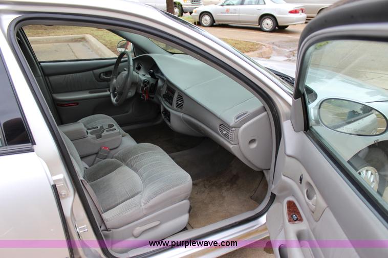 image for item I1606 2005 Buick Century