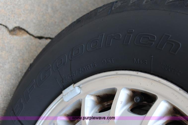 image for item I1606 2005 Buick Century