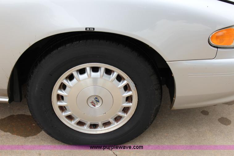 image for item I1606 2005 Buick Century
