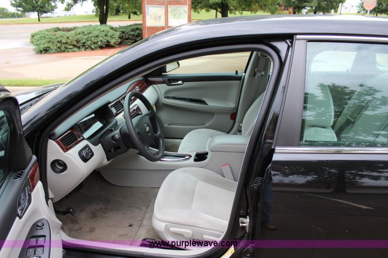 image for item I1610 2009 Chevrolet Impala