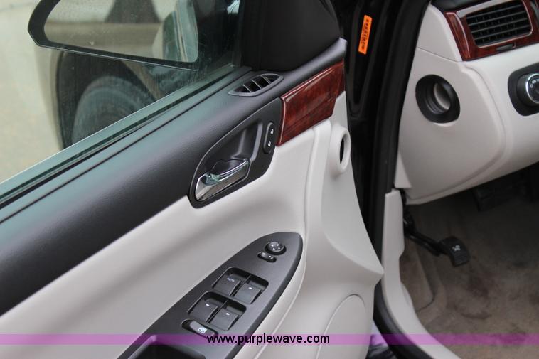 image for item I1610 2009 Chevrolet Impala