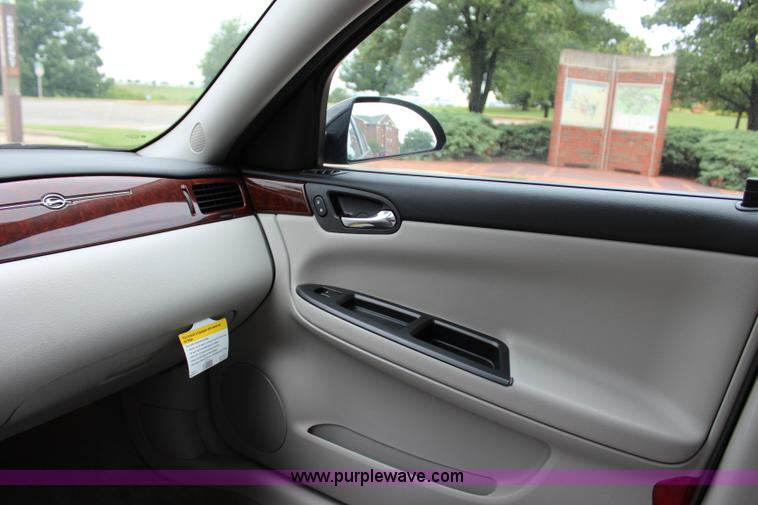 image for item I1610 2009 Chevrolet Impala