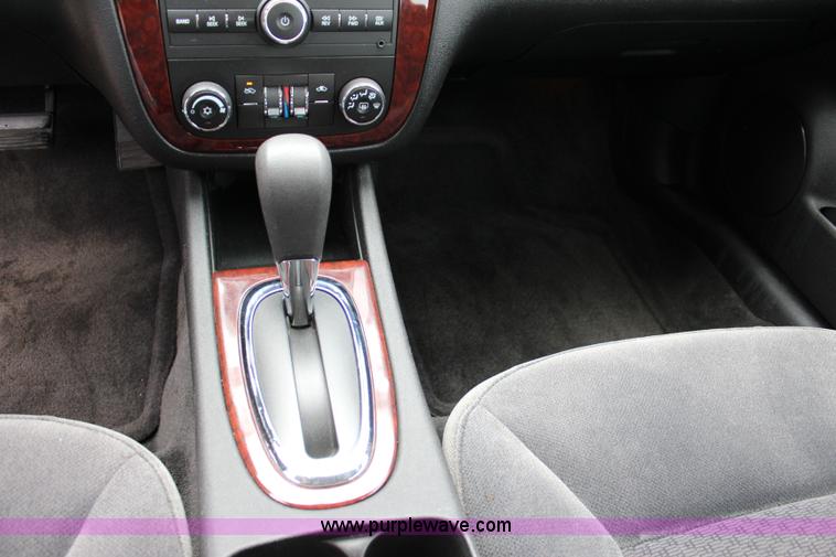 image for item I1611 2010 Chevrolet Impala