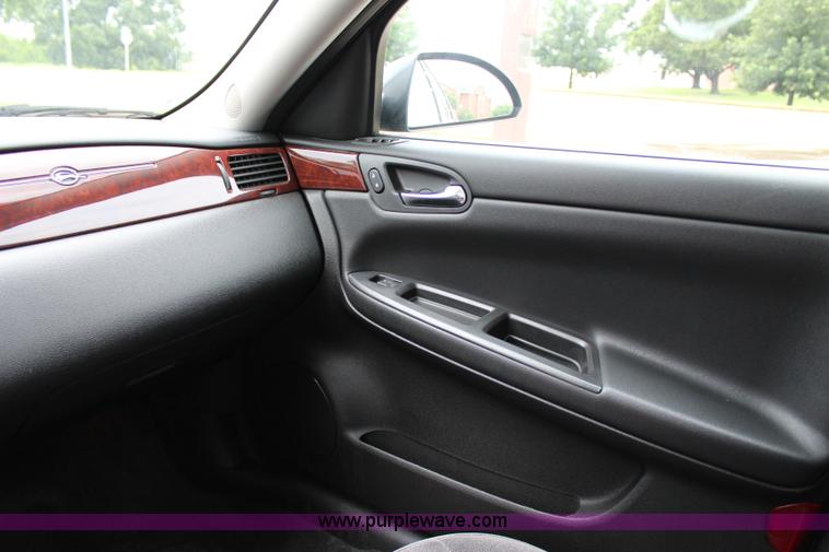 image for item I1611 2010 Chevrolet Impala