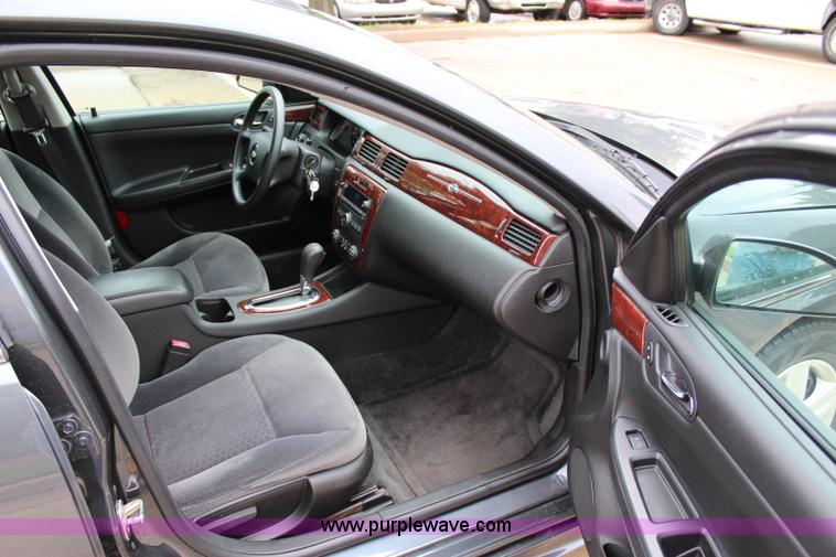 image for item I1611 2010 Chevrolet Impala