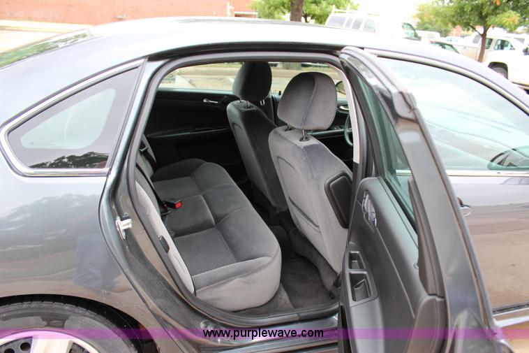 image for item I1611 2010 Chevrolet Impala