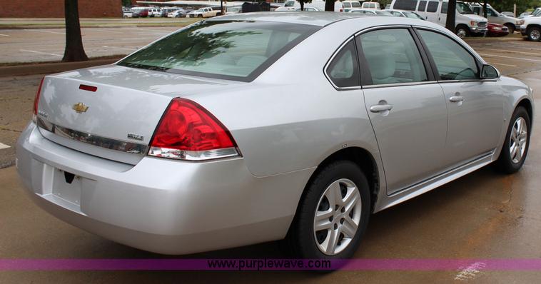 image for item I1612 2010 Chevrolet Impala