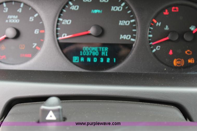 image for item I1612 2010 Chevrolet Impala