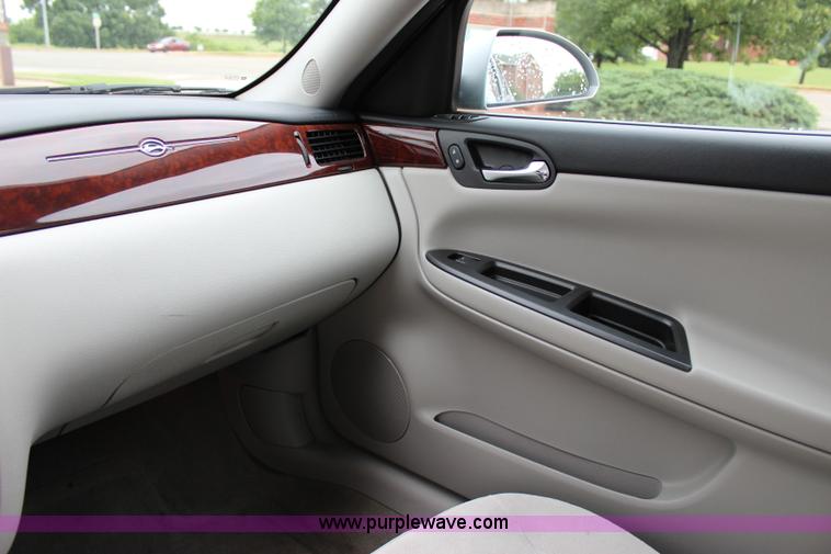 image for item I1612 2010 Chevrolet Impala