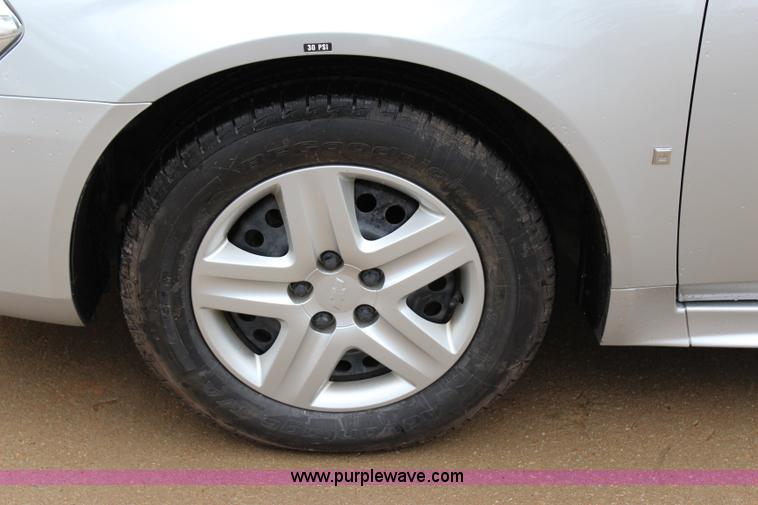 image for item I1612 2010 Chevrolet Impala