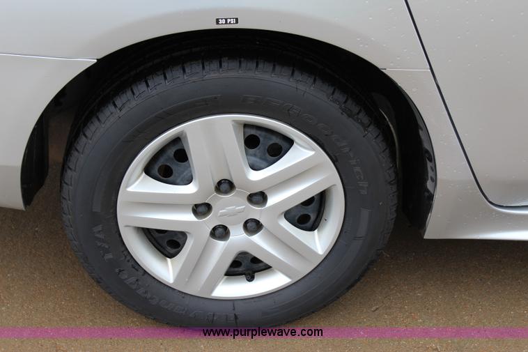image for item I1612 2010 Chevrolet Impala