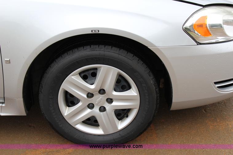 image for item I1612 2010 Chevrolet Impala