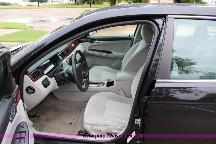 image for item I1613 2009 Chevrolet Impala