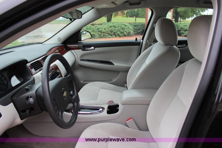image for item I1613 2009 Chevrolet Impala