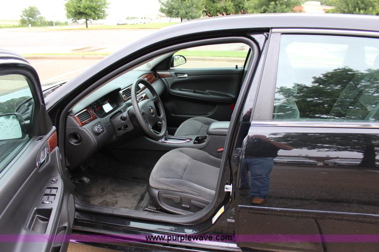 image for item I1614 2011 Chevrolet Impala