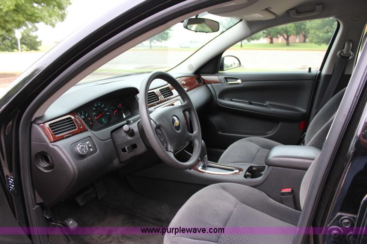 image for item I1614 2011 Chevrolet Impala