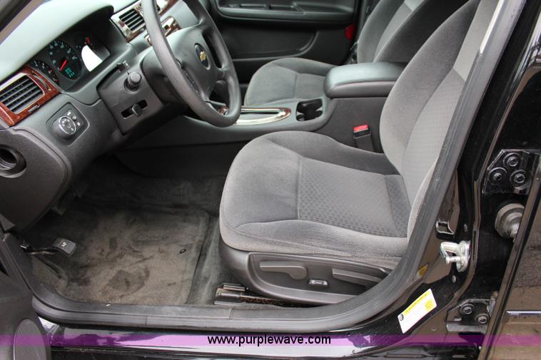 image for item I1614 2011 Chevrolet Impala