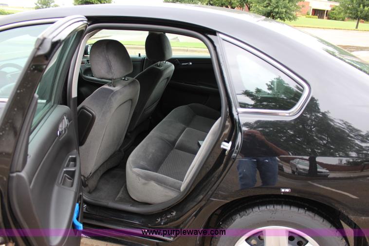image for item I1614 2011 Chevrolet Impala