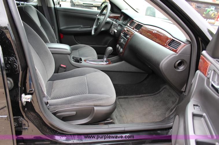 image for item I1614 2011 Chevrolet Impala