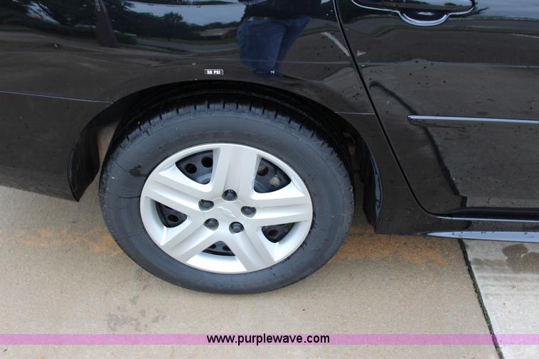 image for item I1614 2011 Chevrolet Impala