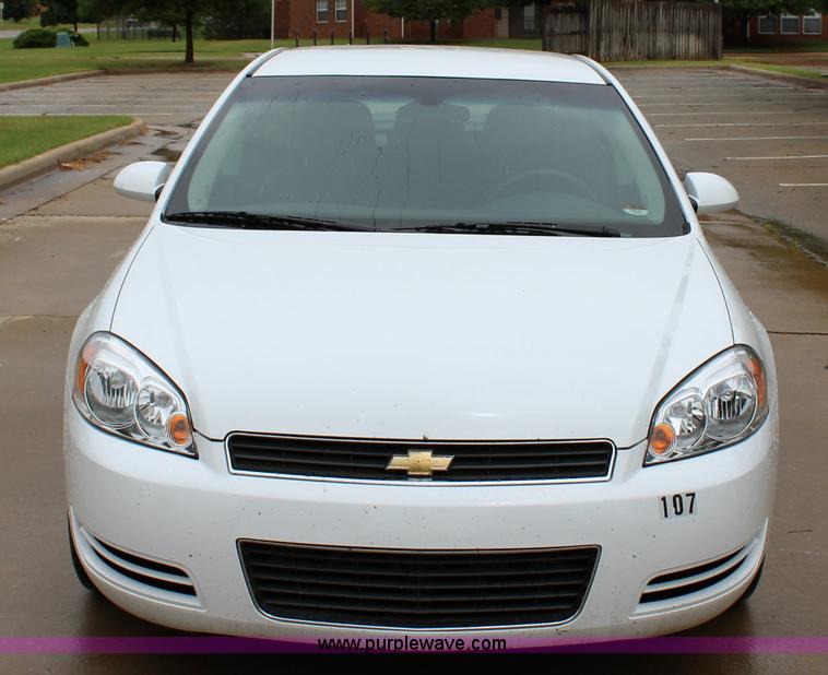 image for item I1616 2011 Chevrolet Impala