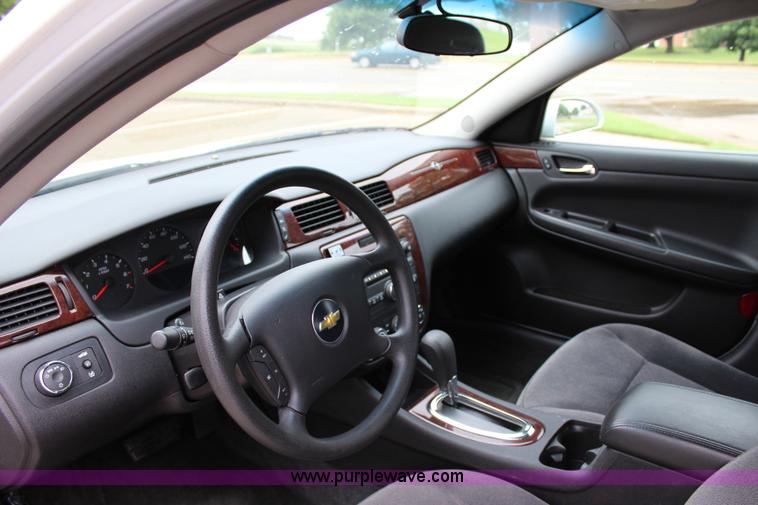 image for item I1616 2011 Chevrolet Impala