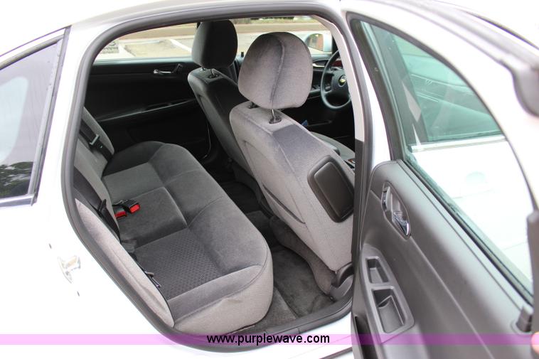 image for item I1616 2011 Chevrolet Impala