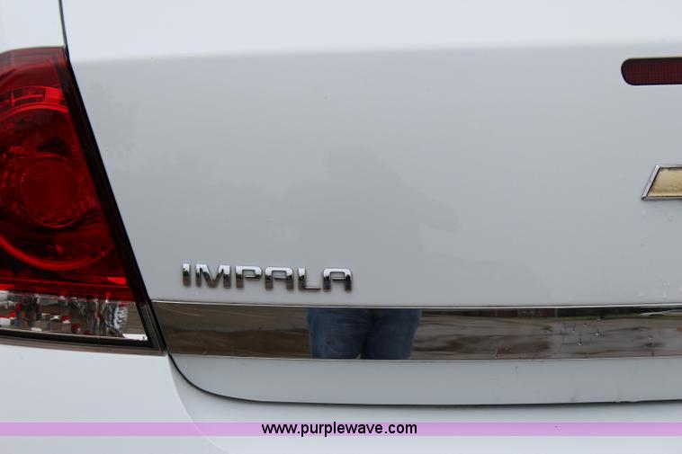 image for item I1616 2011 Chevrolet Impala