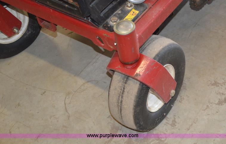 image for item I2761 Toro 23518 aerator