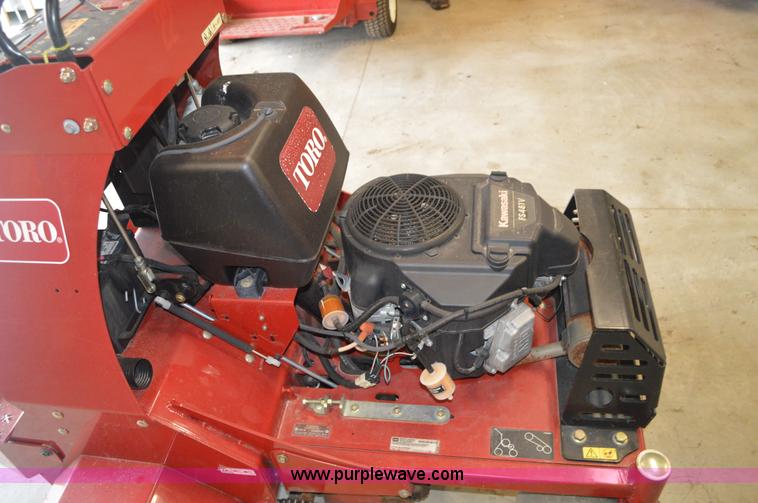 image for item I2761 Toro 23518 aerator