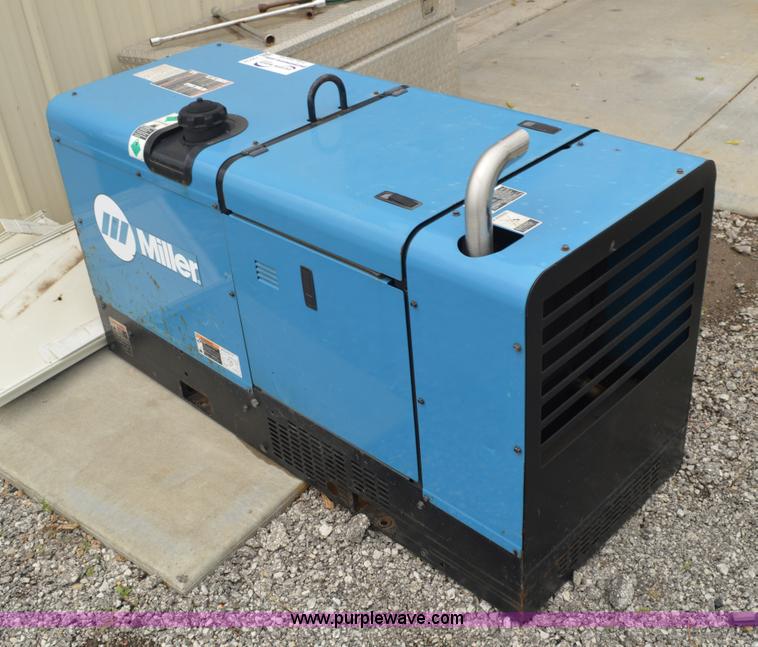 image for item I2776 Miller Pipe Pro 304 welder/generator