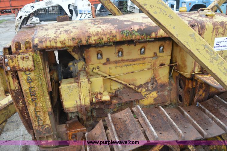 image for item I2789 Caterpillar R4 dozer