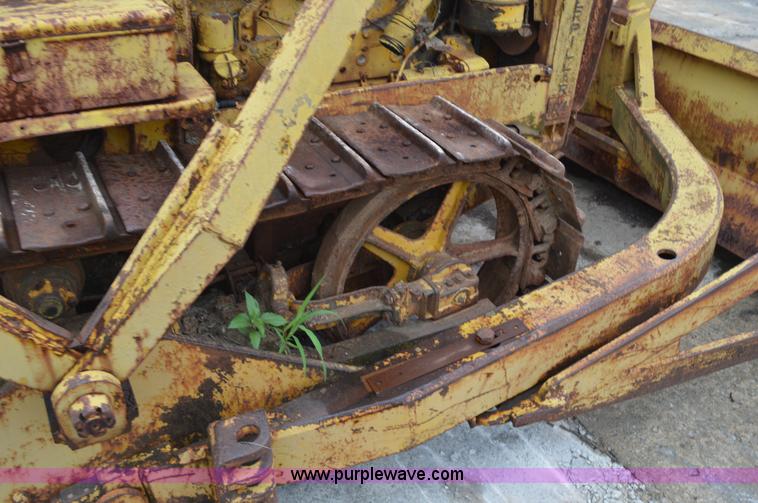 image for item I2789 Caterpillar R4 dozer