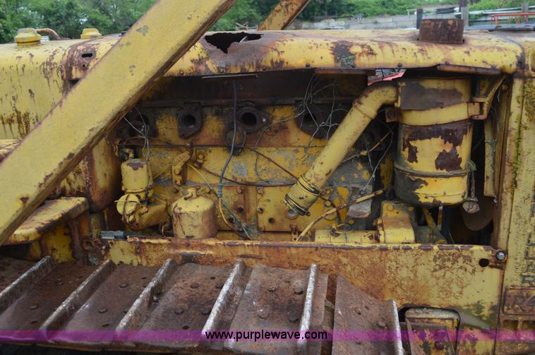 image for item I2789 Caterpillar R4 dozer