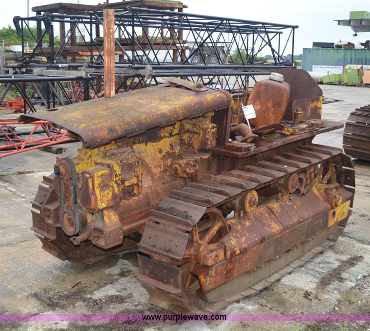 image for item I2791 Caterpillar R4 dozer