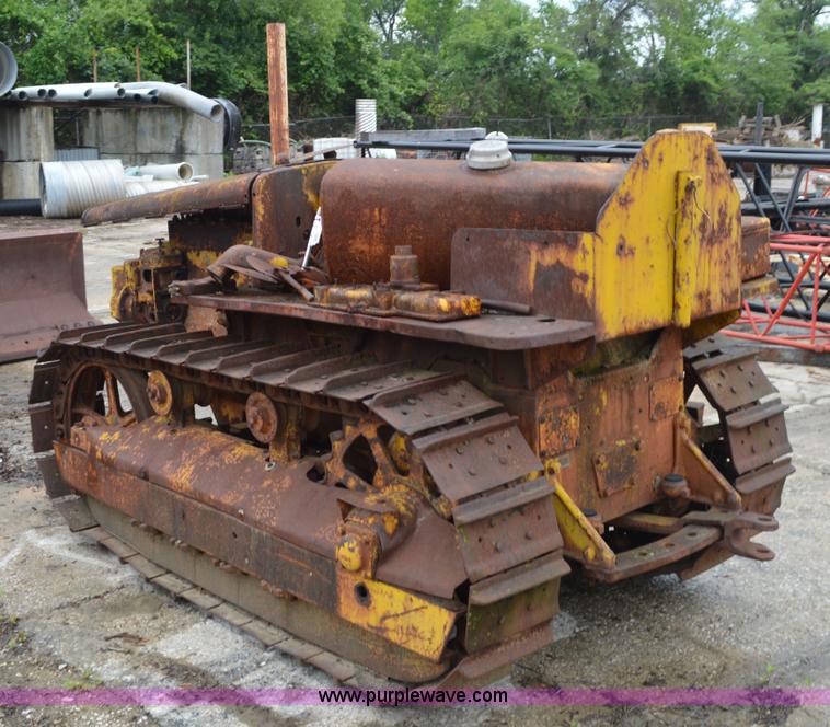 image for item I2791 Caterpillar R4 dozer