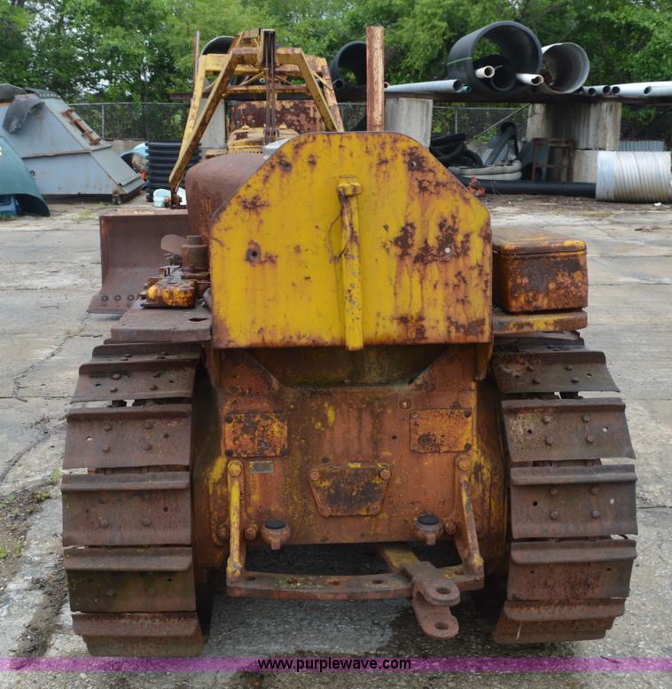 image for item I2791 Caterpillar R4 dozer