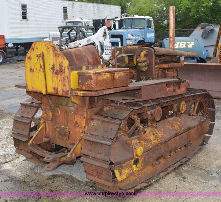 image for item I2791 Caterpillar R4 dozer