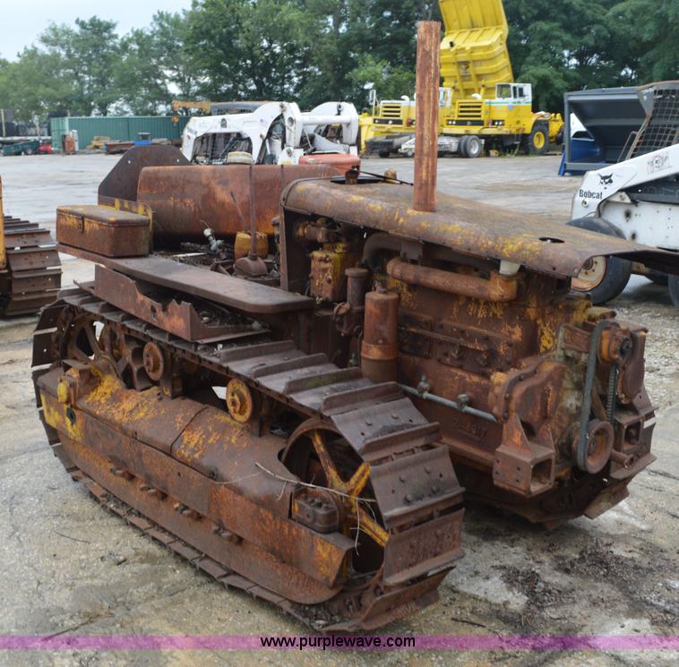 image for item I2791 Caterpillar R4 dozer