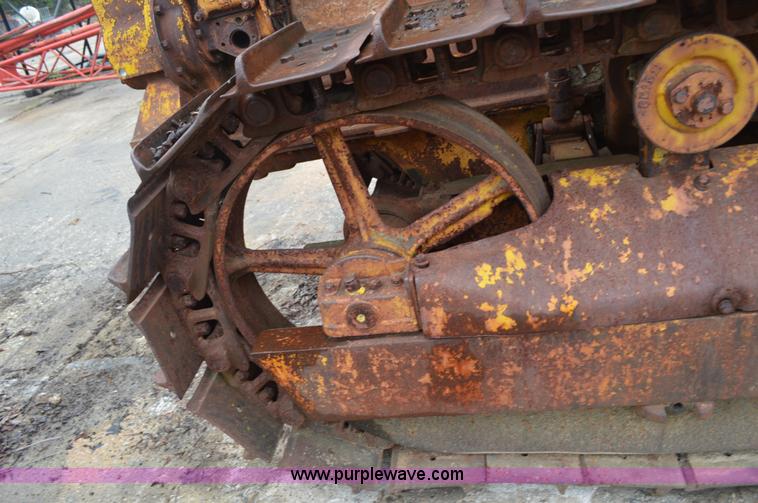 image for item I2791 Caterpillar R4 dozer