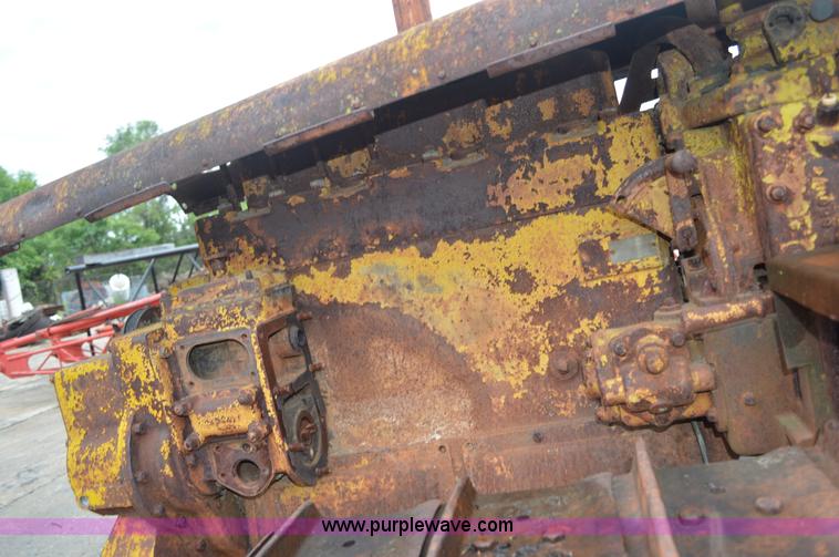 image for item I2791 Caterpillar R4 dozer