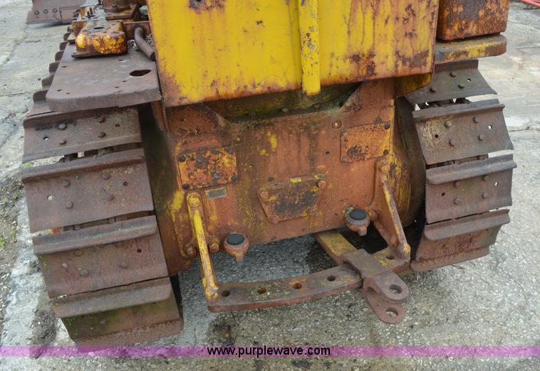 image for item I2791 Caterpillar R4 dozer