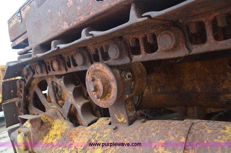 image for item I2791 Caterpillar R4 dozer