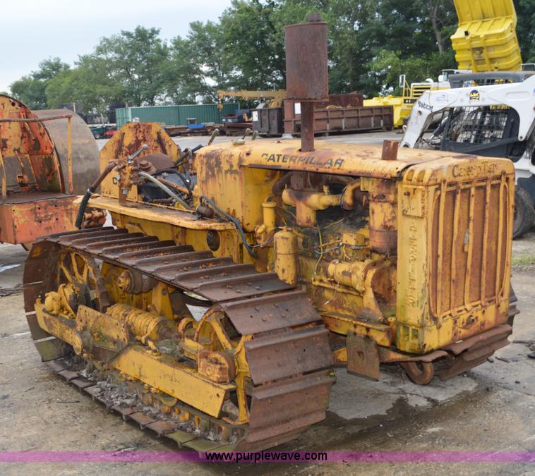 image for item I2793 Caterpillar R4 dozer