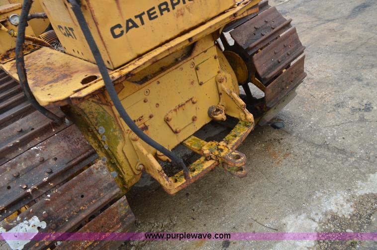 image for item I2793 Caterpillar R4 dozer