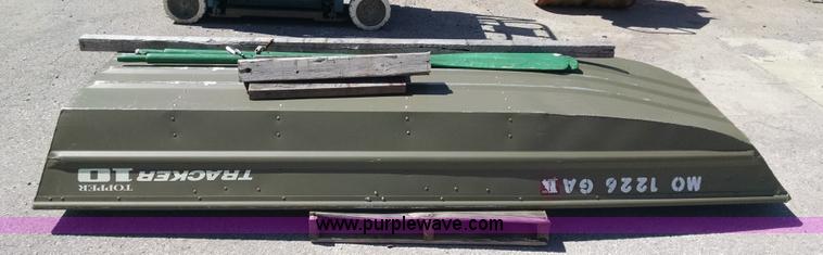 image for item I2805 Tracker Topper aluminum boat