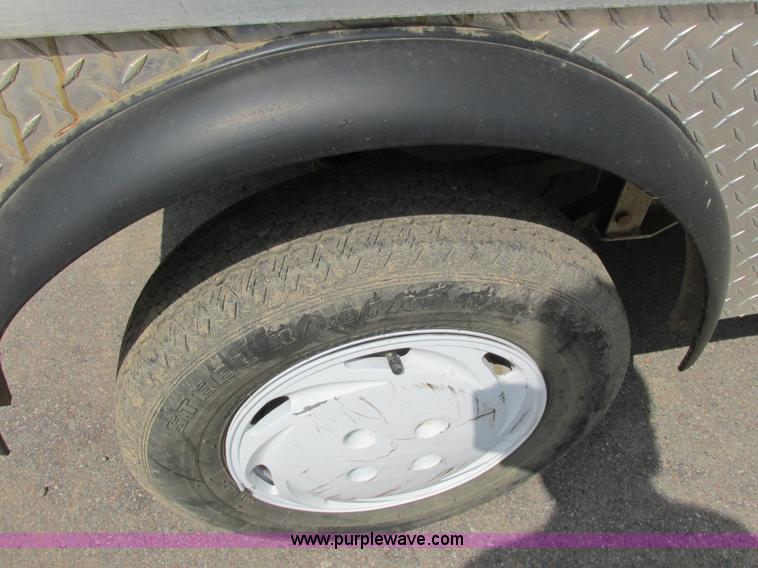 image for item J1761 2008 Gem Car Gem El electric utility cart